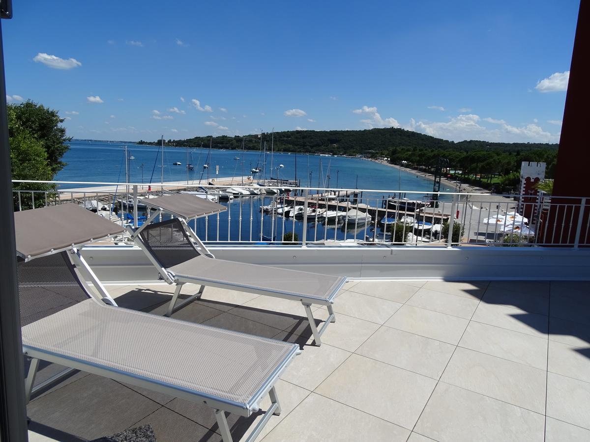 Hotel Villa Garuti Padenghe sul Garda Exterior foto